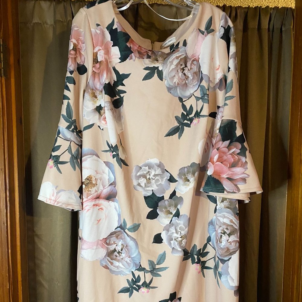 Calvin Klein Pink/Green Floral Knee Length Dress - 18W